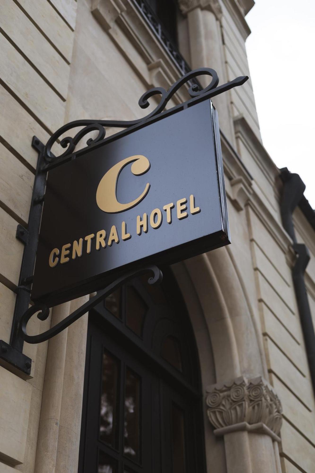 Central Hotel كوتايسي المظهر الخارجي الصورة