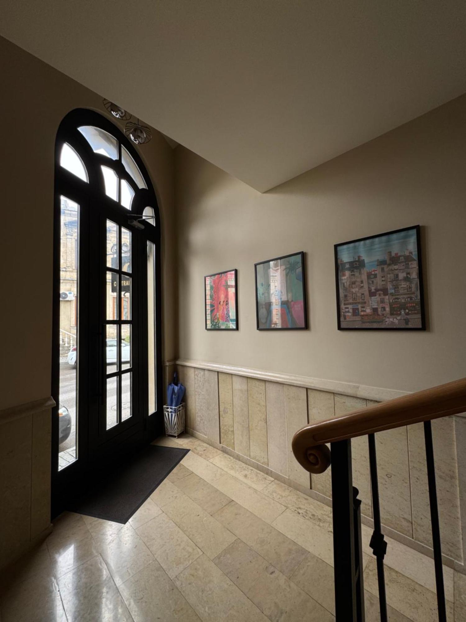 Central Hotel كوتايسي المظهر الخارجي الصورة